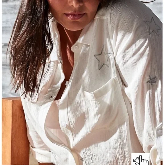 Torrid Taylor White button down shirt with embroidered silver stars Size 2X - Picture 1 of 11